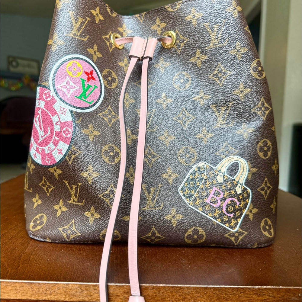 Louis Vuitton Néonoé My LV World Tour Bag